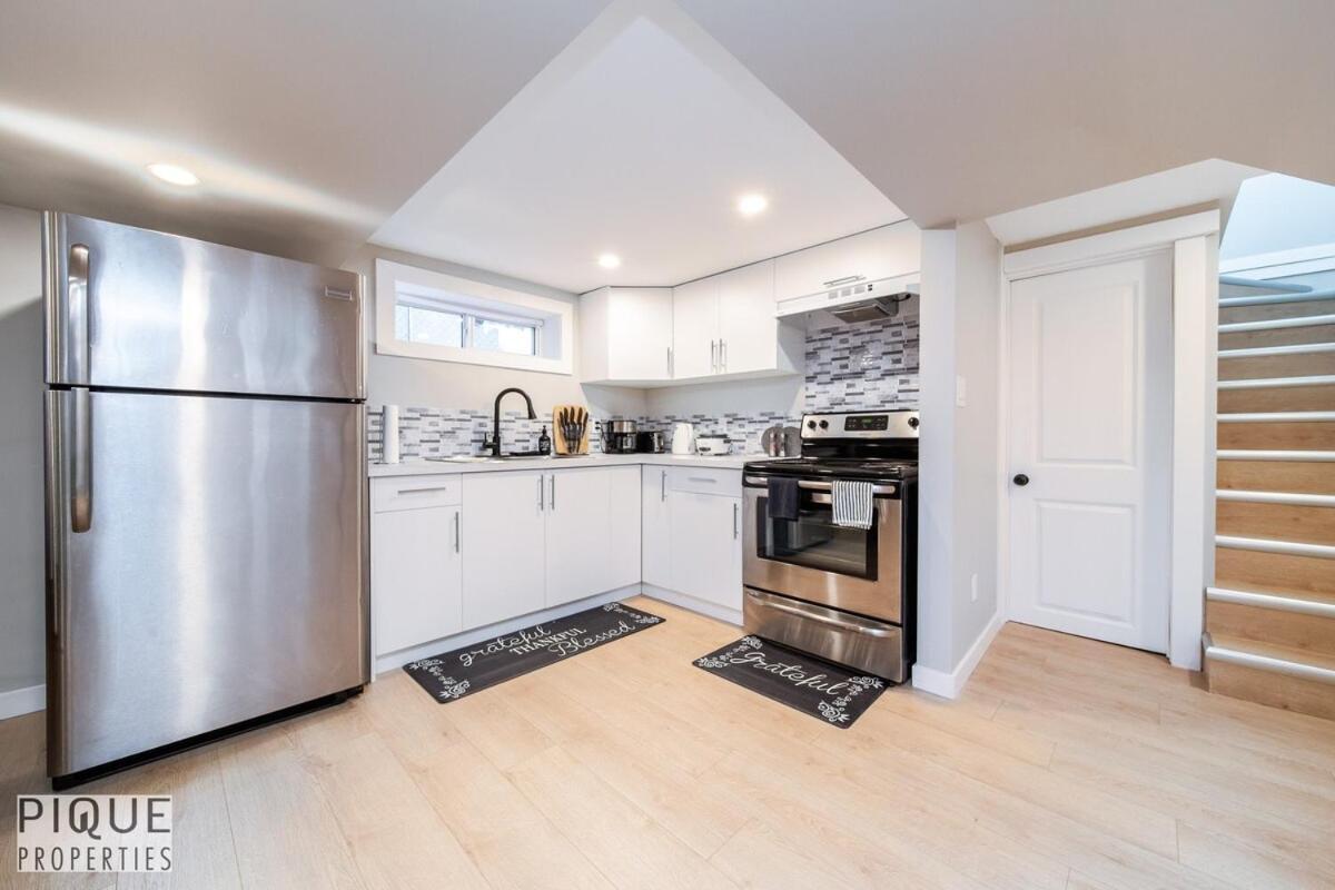 Apartment Park Life Escape-king Beds-sleeps 10-pet Friendly *