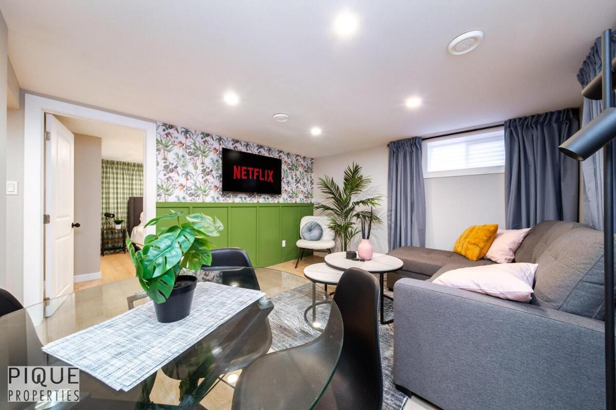 Apartment Park Life Escape-king Beds-sleeps 10-pet Friendly Edmonton