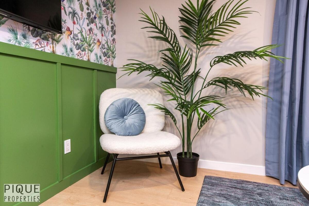 Apartment Park Life Escape-king Beds-sleeps 10-pet Friendly